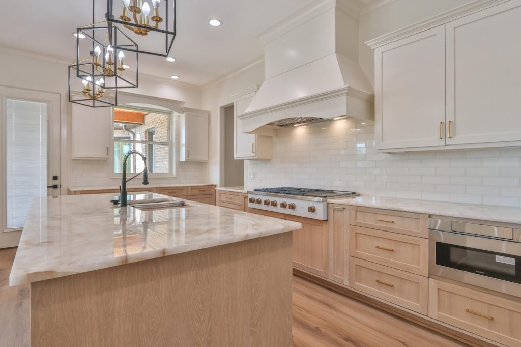 Custom Home Builder in Santa Fe, TX